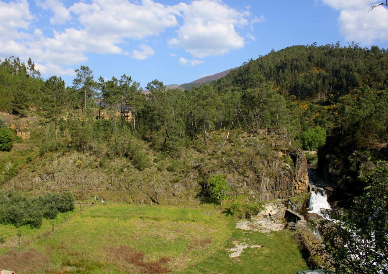 Appartamento Retiro Do Aguincho Esterno foto